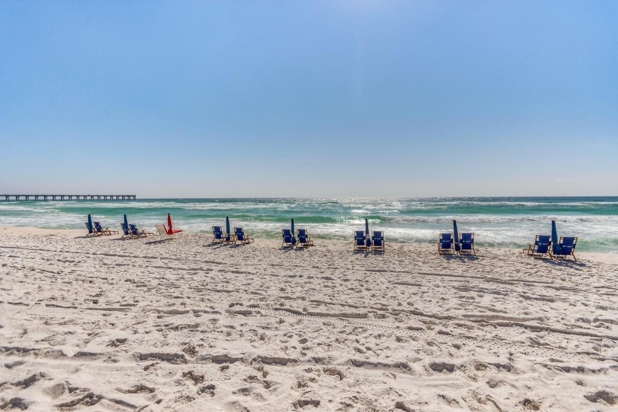 Vibrant Navarre Condo Pool And Beach Chair Service! Dış mekan fotoğraf